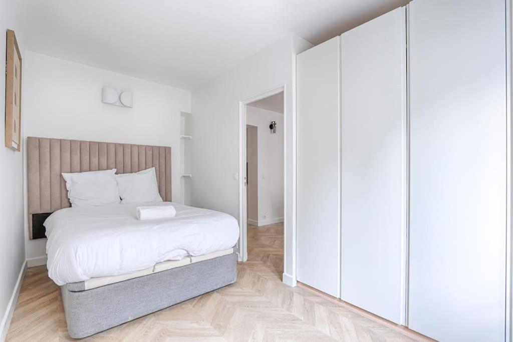Saussier Ternes Charming 4p Parigi
